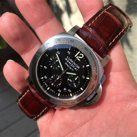 panerai daylight pam 250